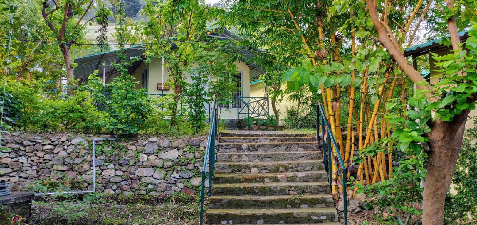 Shoolin Jungle Resort Ришикеш Экстерьер фото
